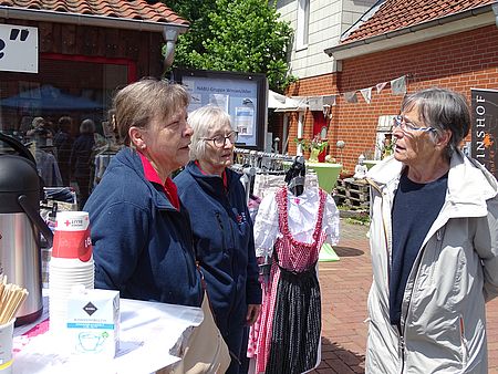 Bild vom DRK Stand am Verkaufsoffenen Sonntag in Winsen (Aller)